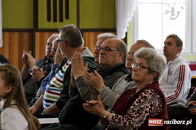 Zdjęcie w galerii na portalu naszraciborz.pl: Piosenki religijne w Borucinie po raz czwarty wiadomości z regionu