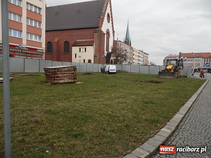 Zdjęcie w galerii na portalu naszraciborz.pl: Północna pierzeja Rynku będzie zabudowana wiadomości z regionu