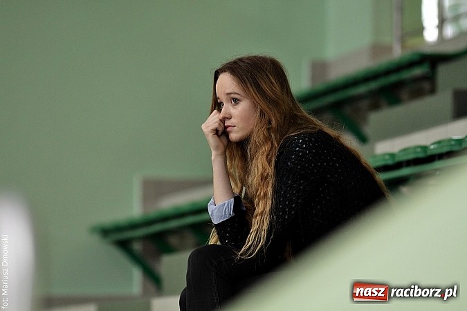 Zdjęcie w galerii na portalu naszraciborz.pl: Gimnazjalne finały piłki ręcznej - zobacz, kto wygrał  wiadomości z regionu