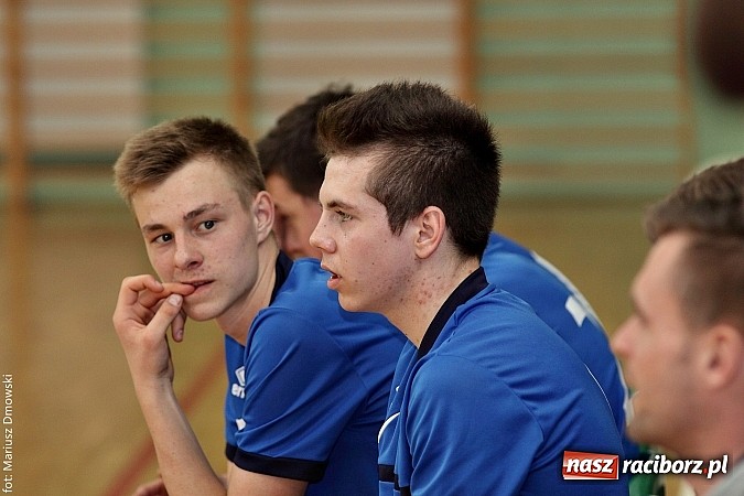 Zdjęcie w galerii na portalu naszraciborz.pl: Gimnazjalne finały piłki ręcznej - zobacz, kto wygrał  wiadomości z regionu