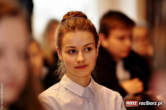 Zdjęcie w galerii na portalu naszraciborz.pl: I LO pod znakiem angielskiego  wiadomości z regionu