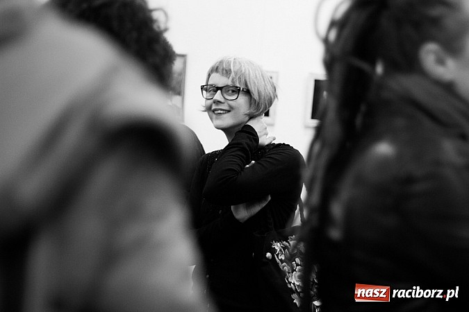 Zdjęcie w galerii na portalu naszraciborz.pl: Wystawa dr Karoliny Stanieczek w galerii Czarny Kot wiadomości z regionu
