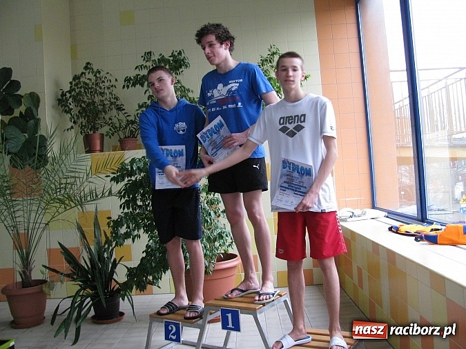 Zdjęcie w galerii na portalu naszraciborz.pl: Pływanie. Sukcesy młodzików z Raciborza  wiadomości z regionu