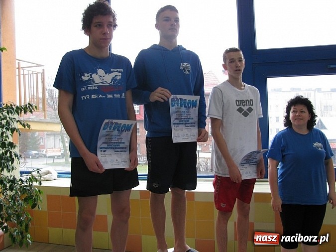 Zdjęcie w galerii na portalu naszraciborz.pl: Pływanie. Sukcesy młodzików z Raciborza  wiadomości z regionu