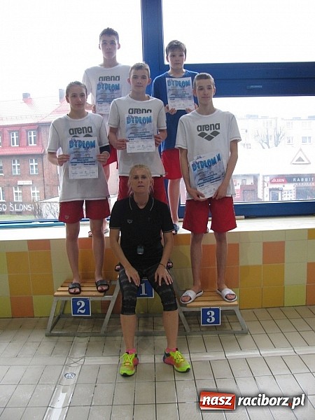 Zdjęcie w galerii na portalu naszraciborz.pl: Pływanie. Sukcesy młodzików z Raciborza  wiadomości z regionu