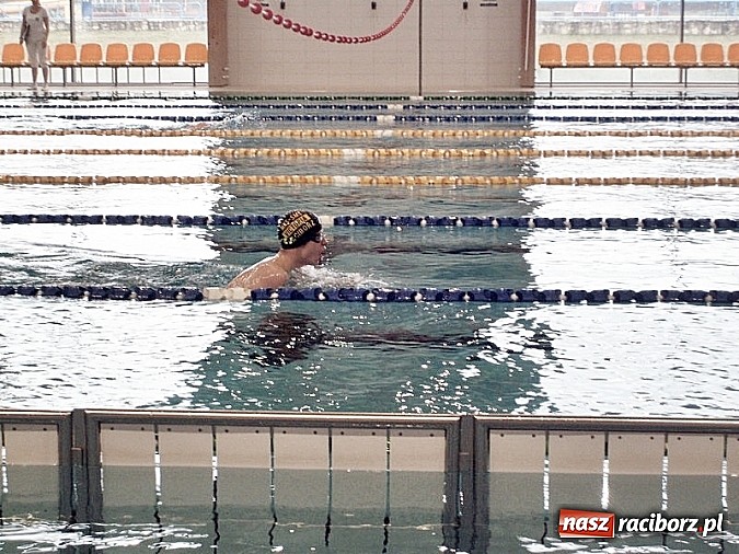 Zdjęcie w galerii na portalu naszraciborz.pl: Pływanie. Sukcesy młodzików z Raciborza  wiadomości z regionu