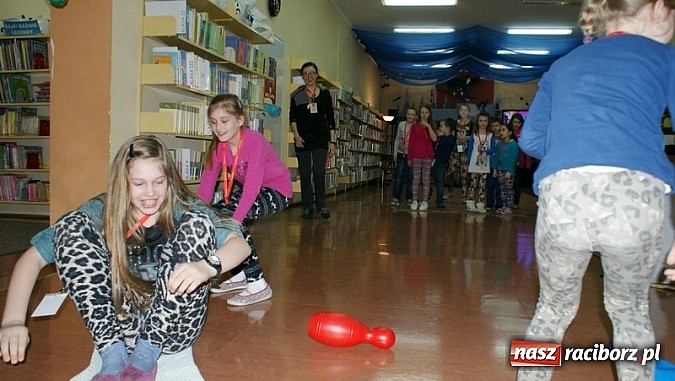 Zdjęcie w galerii na portalu naszraciborz.pl: Raciborska noc z Andersenem  wiadomości z regionu