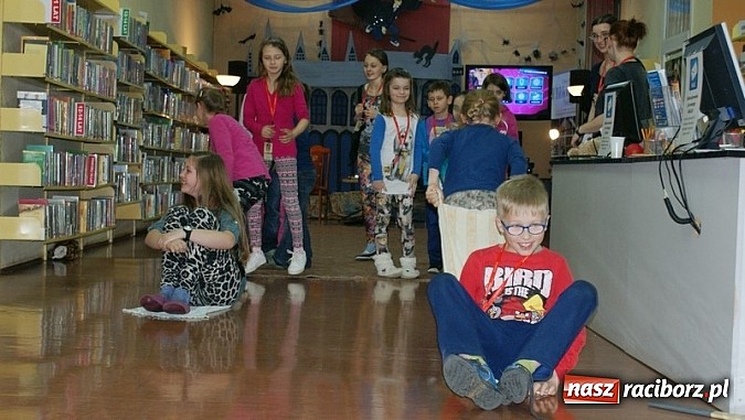 Zdjęcie w galerii na portalu naszraciborz.pl: Raciborska noc z Andersenem  wiadomości z regionu