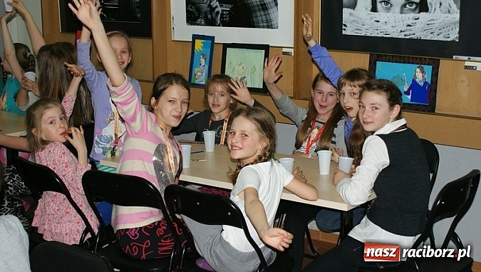 Zdjęcie w galerii na portalu naszraciborz.pl: Raciborska noc z Andersenem  wiadomości z regionu