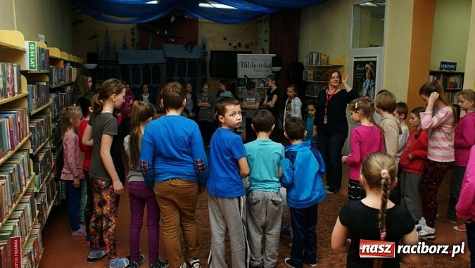 Zdjęcie w galerii na portalu naszraciborz.pl: Raciborska noc z Andersenem  wiadomości z regionu