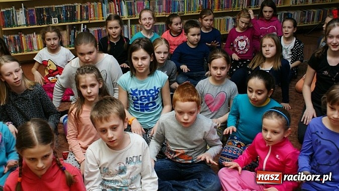 Zdjęcie w galerii na portalu naszraciborz.pl: Raciborska noc z Andersenem  wiadomości z regionu