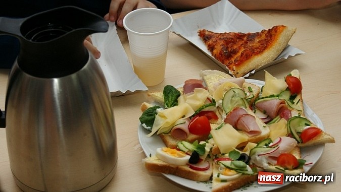 Zdjęcie w galerii na portalu naszraciborz.pl: Raciborska noc z Andersenem  wiadomości z regionu