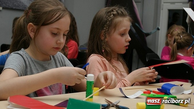 Zdjęcie w galerii na portalu naszraciborz.pl: Raciborska noc z Andersenem  wiadomości z regionu