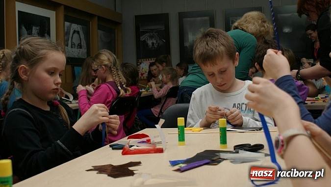Zdjęcie w galerii na portalu naszraciborz.pl: Raciborska noc z Andersenem  wiadomości z regionu