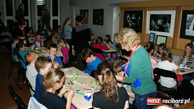 Zdjęcie w galerii na portalu naszraciborz.pl: Raciborska noc z Andersenem  wiadomości z regionu