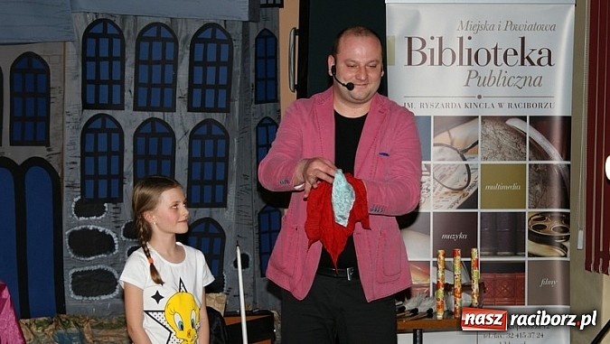 Zdjęcie w galerii na portalu naszraciborz.pl: Raciborska noc z Andersenem  wiadomości z regionu