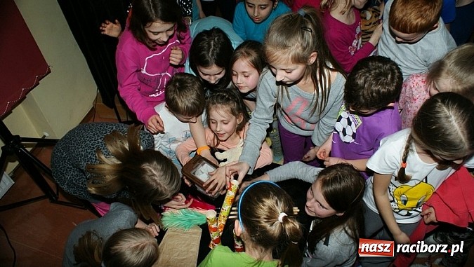 Zdjęcie w galerii na portalu naszraciborz.pl: Raciborska noc z Andersenem  wiadomości z regionu