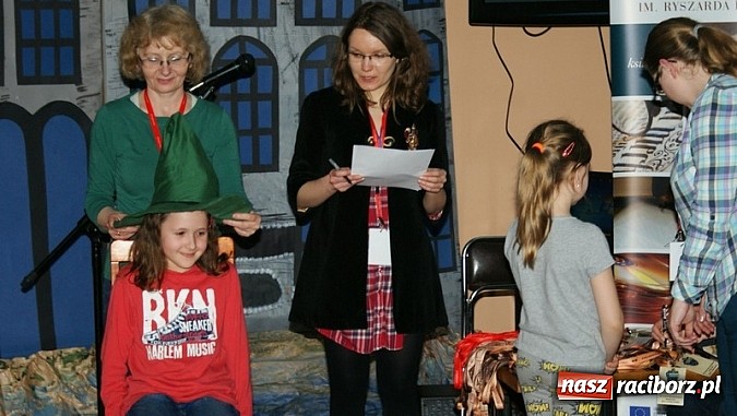 Zdjęcie w galerii na portalu naszraciborz.pl: Raciborska noc z Andersenem  wiadomości z regionu