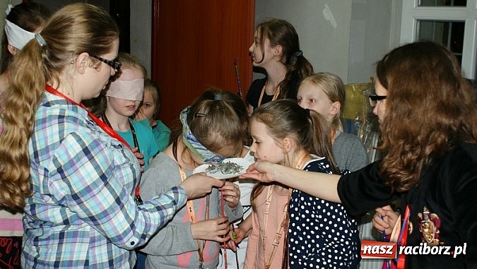 Zdjęcie w galerii na portalu naszraciborz.pl: Raciborska noc z Andersenem  wiadomości z regionu