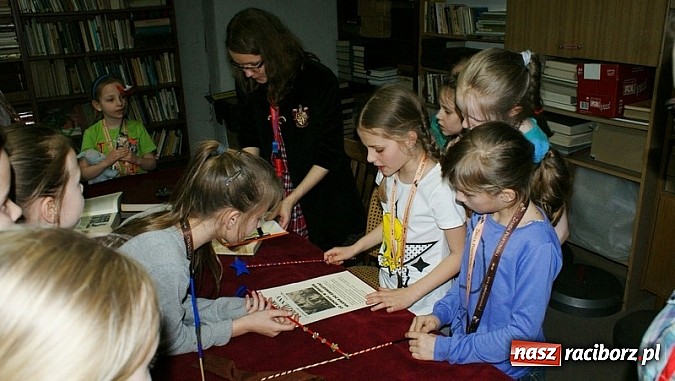 Zdjęcie w galerii na portalu naszraciborz.pl: Raciborska noc z Andersenem  wiadomości z regionu