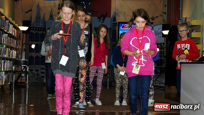 Zdjęcie w galerii na portalu naszraciborz.pl: Raciborska noc z Andersenem  wiadomości z regionu