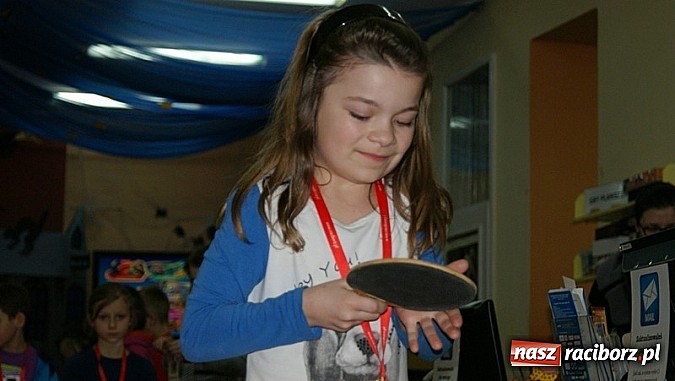 Zdjęcie w galerii na portalu naszraciborz.pl: Raciborska noc z Andersenem  wiadomości z regionu