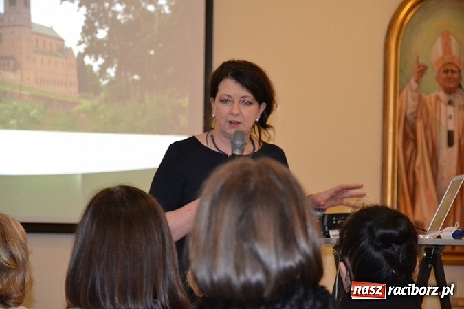 Zdjęcie w galerii na portalu naszraciborz.pl: Gotuj ze… świętą Hildegardą, czyli kolejne wydarzenie w Starym Opactwie! wiadomości z regionu