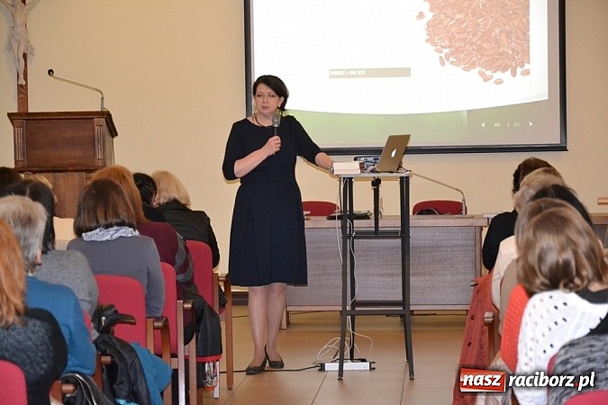 Zdjęcie w galerii na portalu naszraciborz.pl: Gotuj ze… świętą Hildegardą, czyli kolejne wydarzenie w Starym Opactwie! wiadomości z regionu