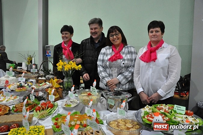 Zdjęcie w galerii na portalu naszraciborz.pl: VIII Powiatowy Konkurs Potraw Regionalnych w Pietrowicach Wielkich wiadomości z regionu