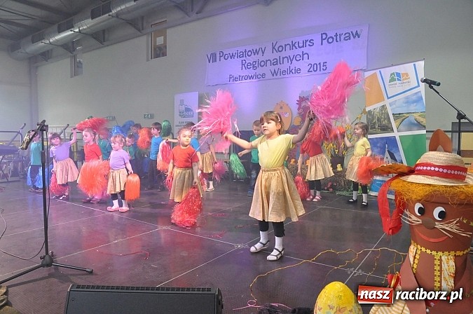 Zdjęcie w galerii na portalu naszraciborz.pl: VIII Powiatowy Konkurs Potraw Regionalnych w Pietrowicach Wielkich wiadomości z regionu