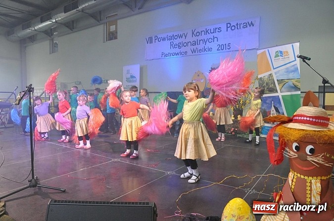 Zdjęcie w galerii na portalu naszraciborz.pl: VIII Powiatowy Konkurs Potraw Regionalnych w Pietrowicach Wielkich wiadomości z regionu