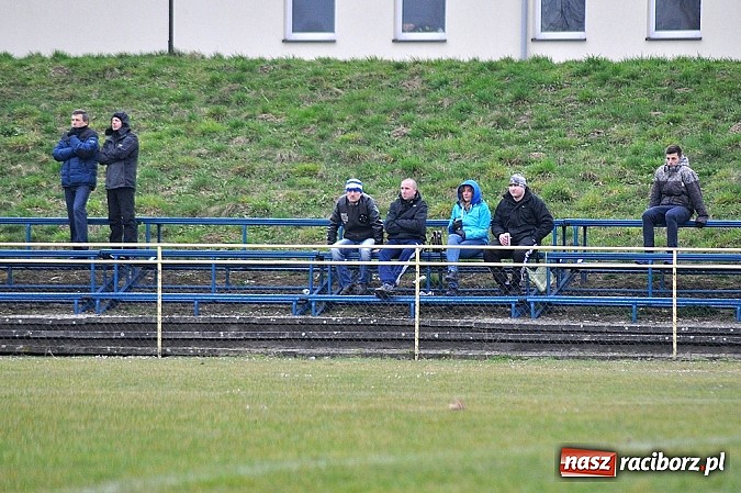 Zdjęcie w galerii na portalu naszraciborz.pl: Emocje do ostatnich minut. Rafako lepsze od Gołkowic wiadomości z regionu