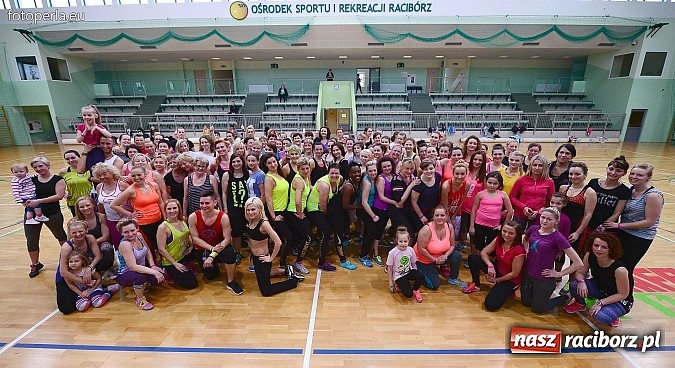 Zdjęcie w galerii na portalu naszraciborz.pl: ZUMBATHON w Arenie Rafako - edycja II wiadomości z regionu