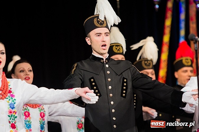 Zdjęcie w galerii na portalu naszraciborz.pl: Zespół Śląsk wzruszył serca raciborzan  wiadomości z regionu