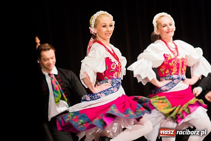 Zdjęcie w galerii na portalu naszraciborz.pl: Zespół Śląsk wzruszył serca raciborzan  wiadomości z regionu