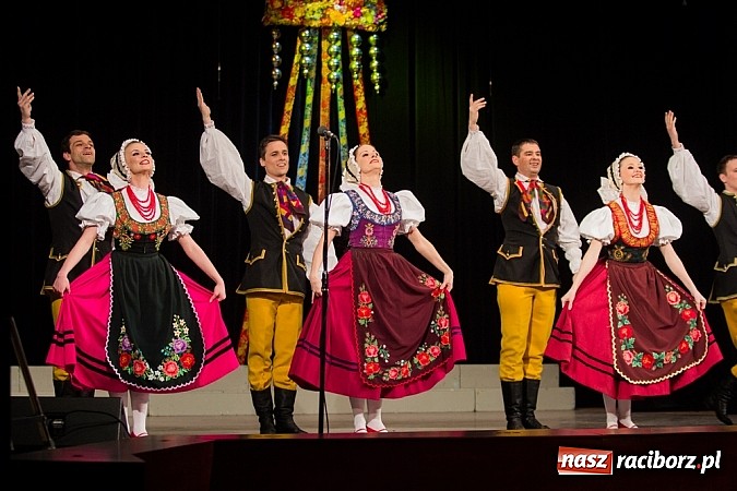 Zdjęcie w galerii na portalu naszraciborz.pl: Zespół Śląsk wzruszył serca raciborzan  wiadomości z regionu