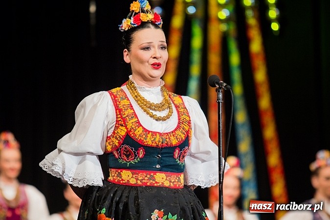 Zdjęcie w galerii na portalu naszraciborz.pl: Zespół Śląsk wzruszył serca raciborzan  wiadomości z regionu