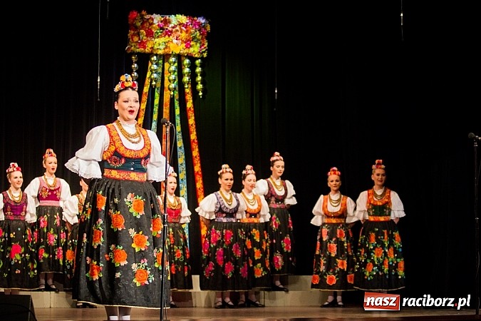 Zdjęcie w galerii na portalu naszraciborz.pl: Zespół Śląsk wzruszył serca raciborzan  wiadomości z regionu