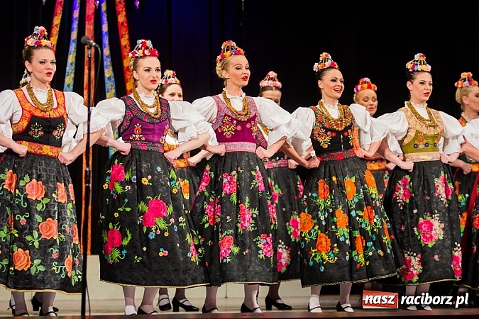 Zdjęcie w galerii na portalu naszraciborz.pl: Zespół Śląsk wzruszył serca raciborzan  wiadomości z regionu