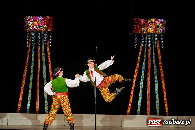 Zdjęcie w galerii na portalu naszraciborz.pl: Zespół Śląsk wzruszył serca raciborzan  wiadomości z regionu