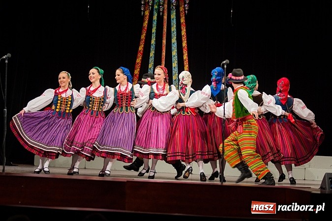 Zdjęcie w galerii na portalu naszraciborz.pl: Zespół Śląsk wzruszył serca raciborzan  wiadomości z regionu