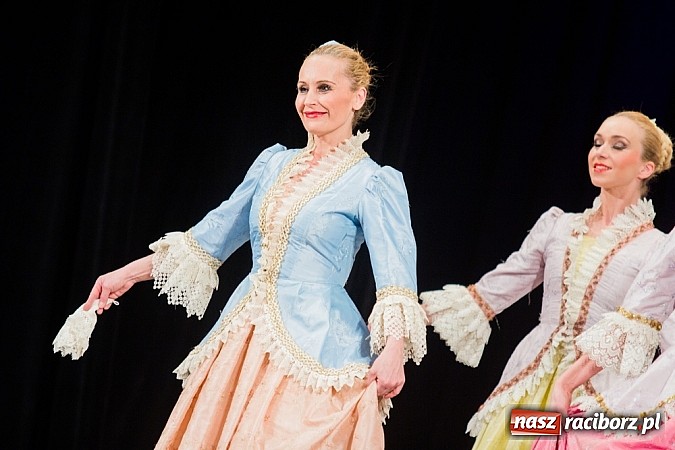 Zdjęcie w galerii na portalu naszraciborz.pl: Zespół Śląsk wzruszył serca raciborzan  wiadomości z regionu