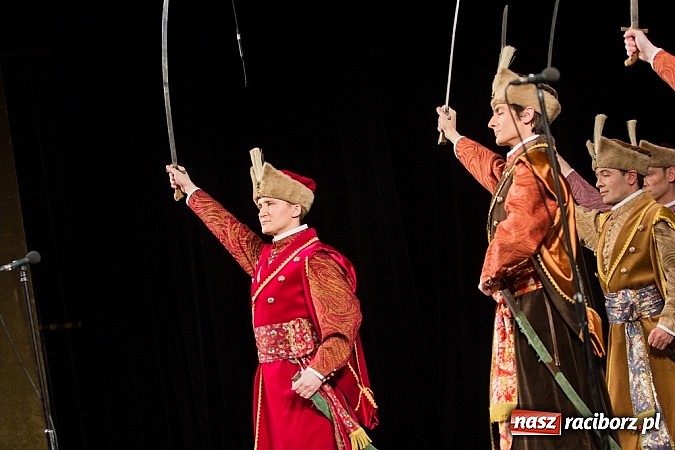 Zdjęcie w galerii na portalu naszraciborz.pl: Zespół Śląsk wzruszył serca raciborzan  wiadomości z regionu