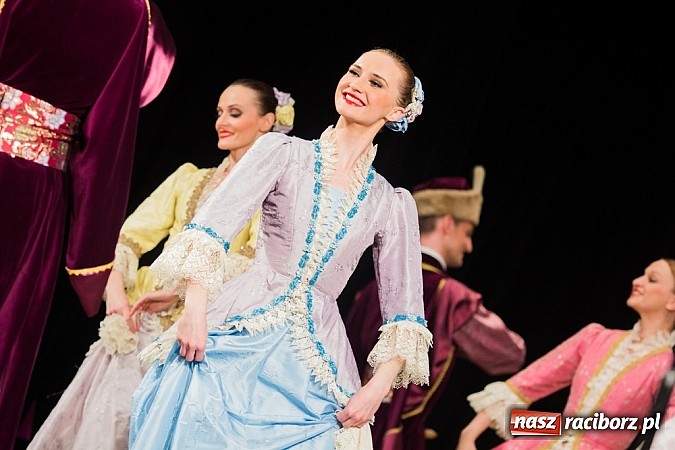 Zdjęcie w galerii na portalu naszraciborz.pl: Zespół Śląsk wzruszył serca raciborzan  wiadomości z regionu