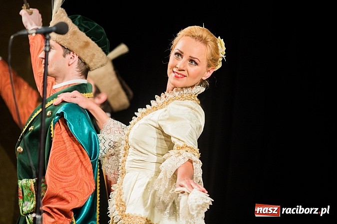 Zdjęcie w galerii na portalu naszraciborz.pl: Zespół Śląsk wzruszył serca raciborzan  wiadomości z regionu