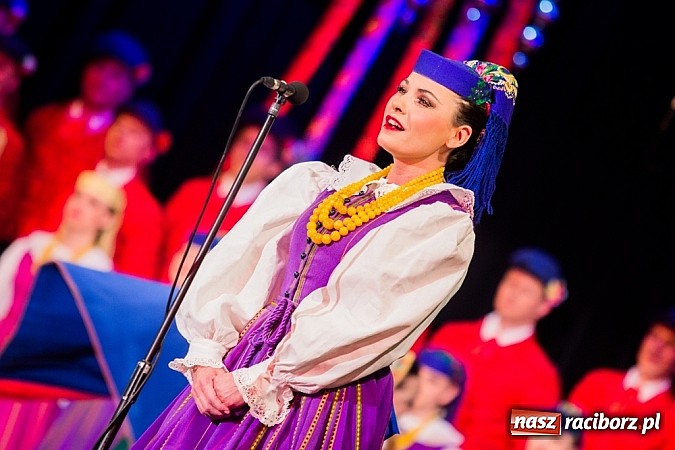 Zdjęcie w galerii na portalu naszraciborz.pl: Zespół Śląsk wzruszył serca raciborzan  wiadomości z regionu