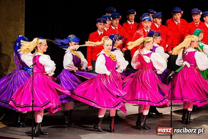 Zdjęcie w galerii na portalu naszraciborz.pl: Zespół Śląsk wzruszył serca raciborzan  wiadomości z regionu