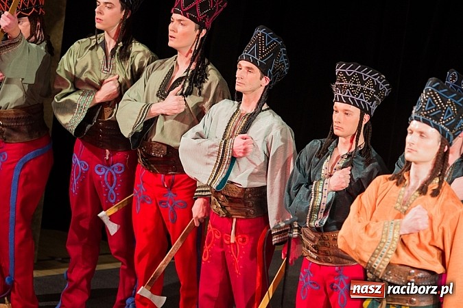 Zdjęcie w galerii na portalu naszraciborz.pl: Zespół Śląsk wzruszył serca raciborzan  wiadomości z regionu