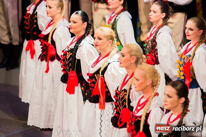 Zdjęcie w galerii na portalu naszraciborz.pl: Zespół Śląsk wzruszył serca raciborzan  wiadomości z regionu