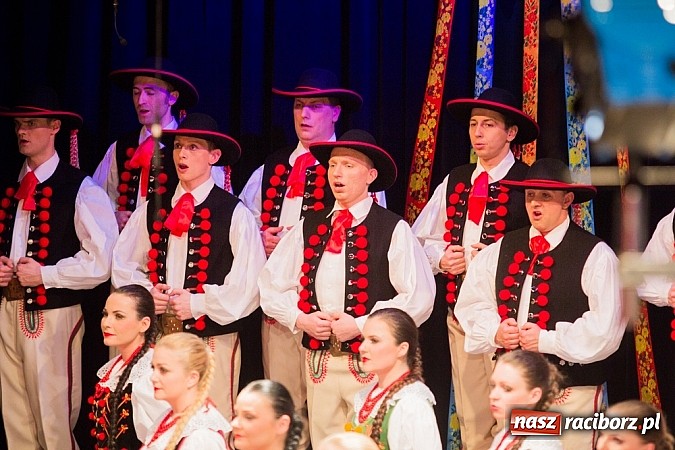 Zdjęcie w galerii na portalu naszraciborz.pl: Zespół Śląsk wzruszył serca raciborzan  wiadomości z regionu